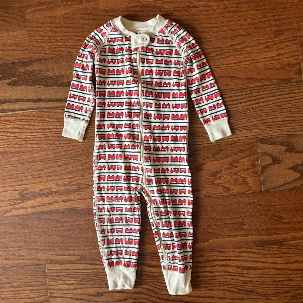 Hanna Andersson Boys 2T HannaJams Trains Organic Cotton Sleeper Footie Size 2T